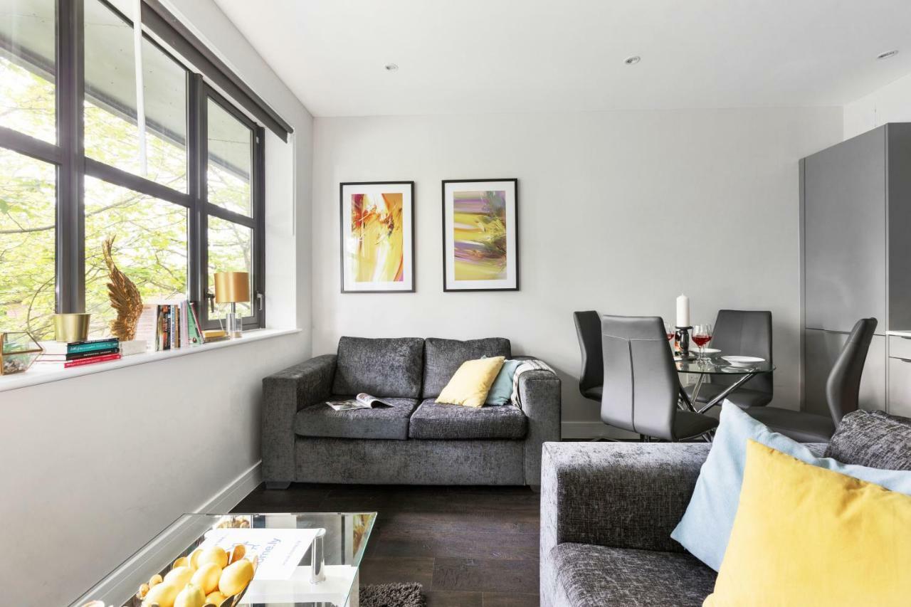 Homely - Watford Premier Apartments Exteriör bild