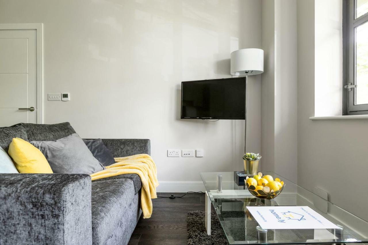 Homely - Watford Premier Apartments Exteriör bild