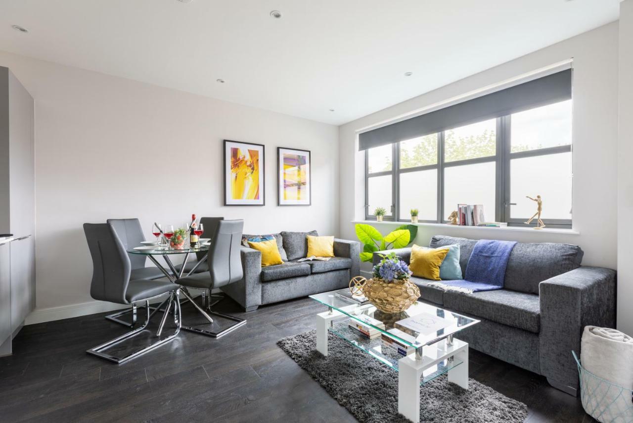 Homely - Watford Premier Apartments Exteriör bild